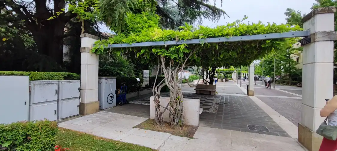 Hotel in zona Viale delle Terme