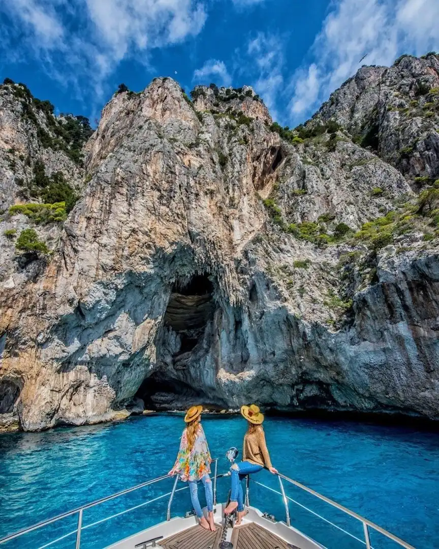 Hotel in zona Grotta Bianca