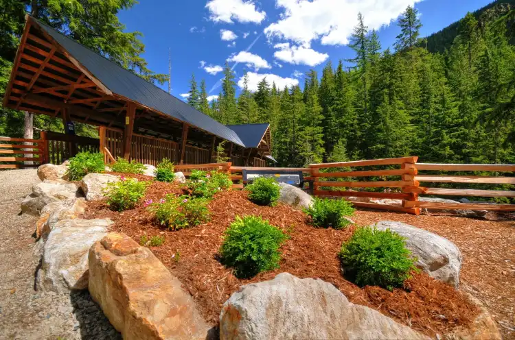 Các khách sạn gần Monica Meadows Trailhead