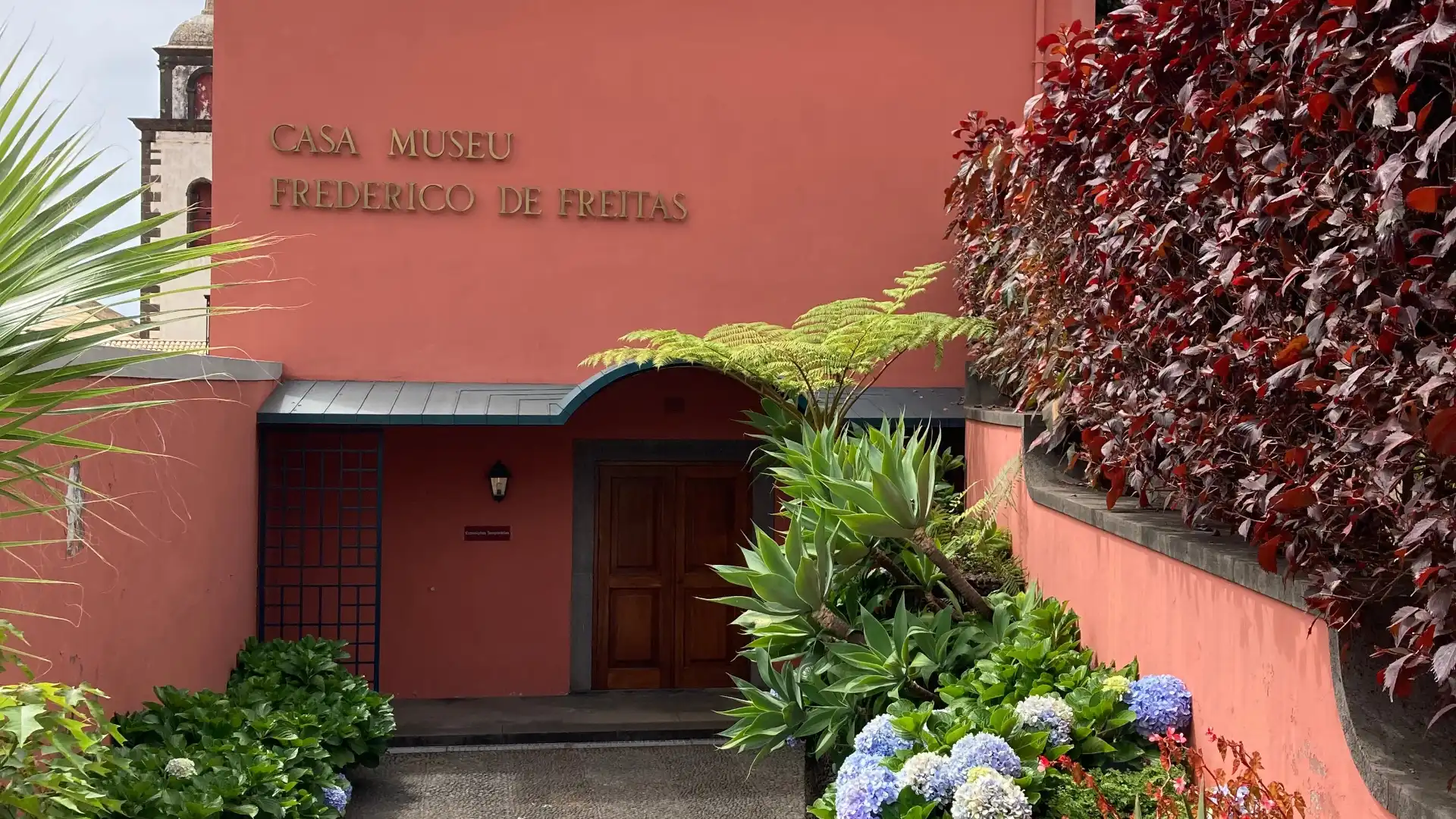Hotels in der Nähe von Frederico de Freitas Museum