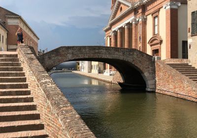 Museo della Nave Romana