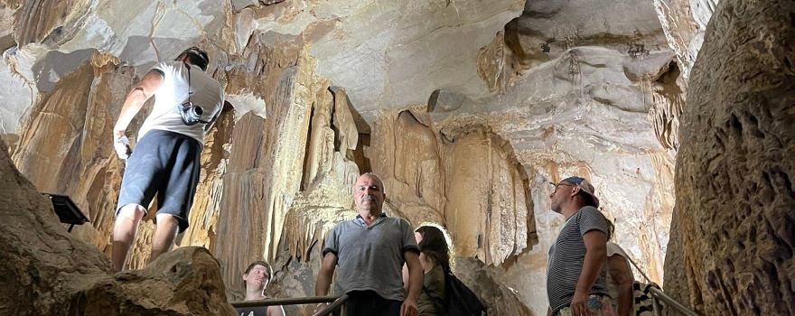 Dwarf Cave