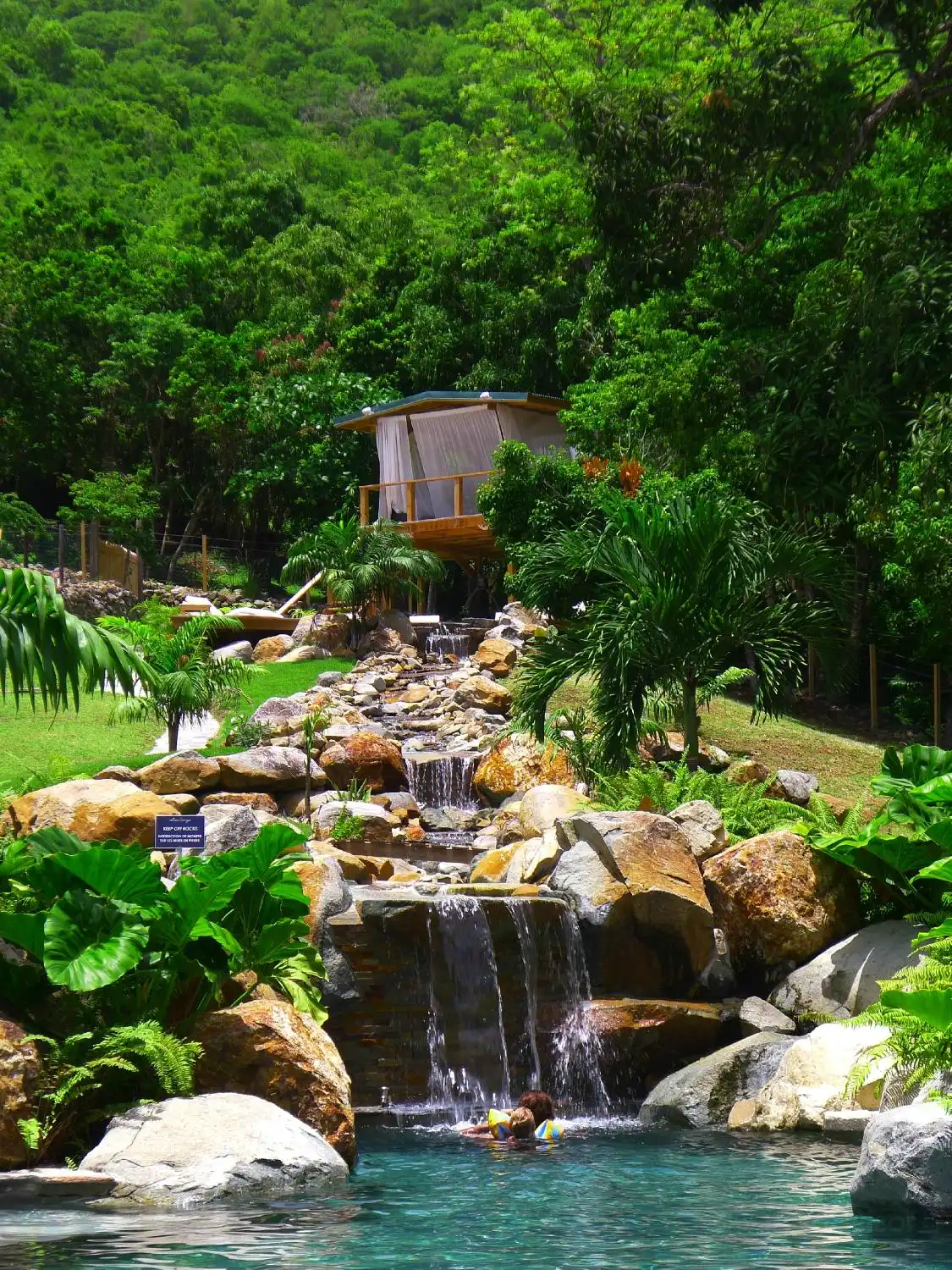 Hotels near Loterie Farm