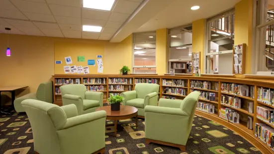 Dwight Foster Public Library