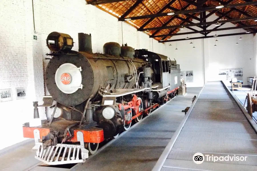 Pires do Rio Railroad Museum