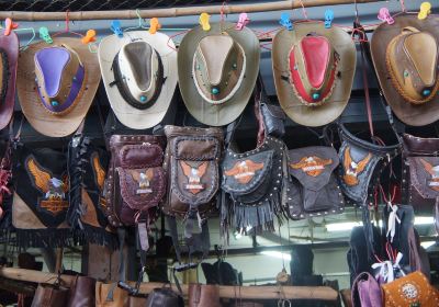 Rong Kluea Market