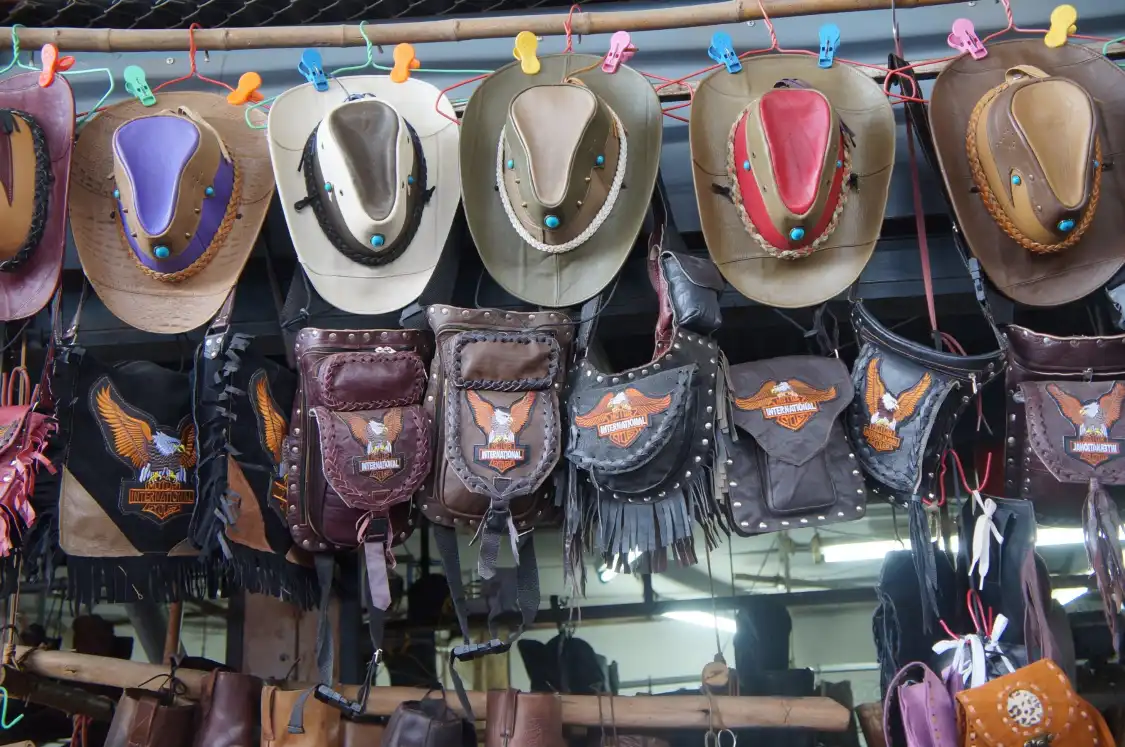 Các khách sạn gần Rong Kluea Market