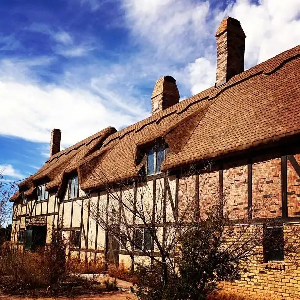 Hotels near The Globe of the Great Southwest