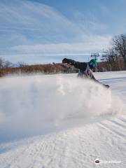 駝峯山滑雪場