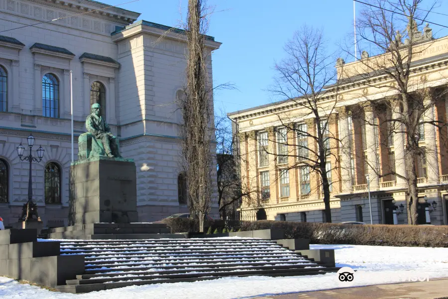 Statue of J V Snellmann