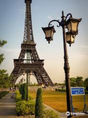 Eiffel Tower Bahria Town Lahore