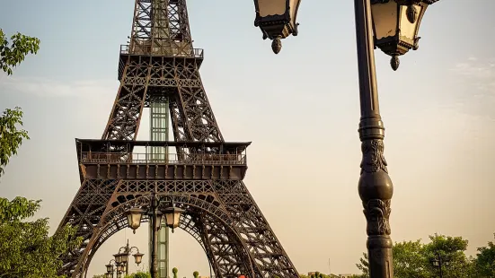 Eiffel Tower Replica