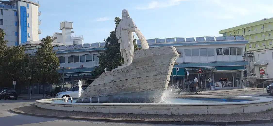 Hotels near Cristoforo Colombo