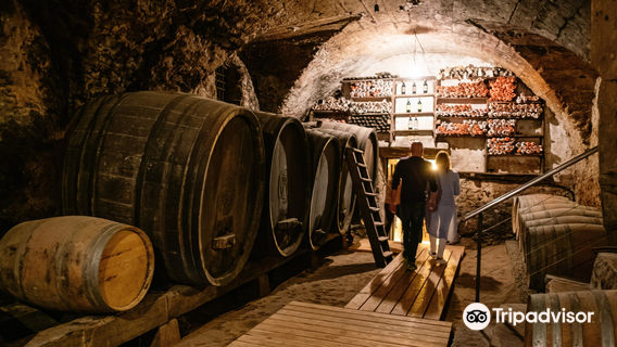 Cantina Barone a Prato dal 1885