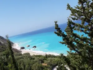 Megali Petra Beach