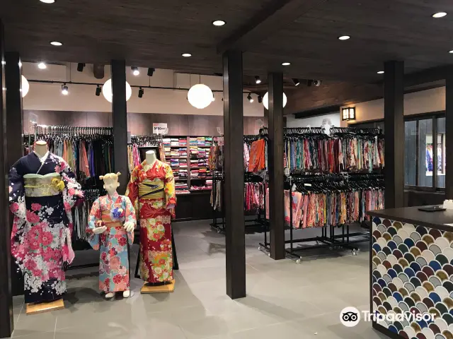 Kimono Experiences in Kyoto