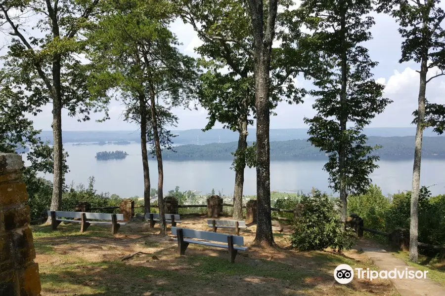 Lake Guntersville State Park