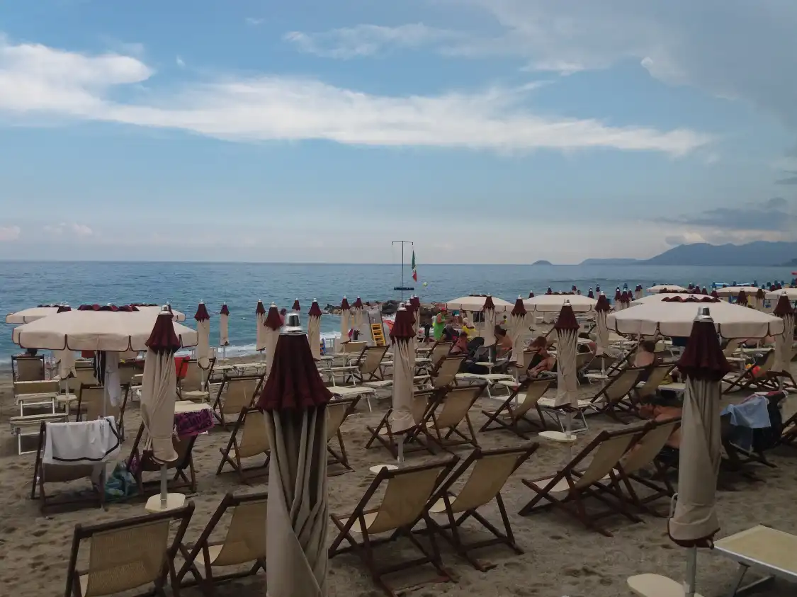 Hotels near Bagni Gianni