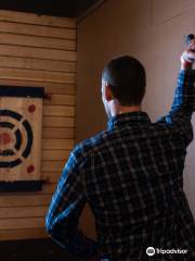 Stumpy's Hatchet House Fairfield - Axe Throwing