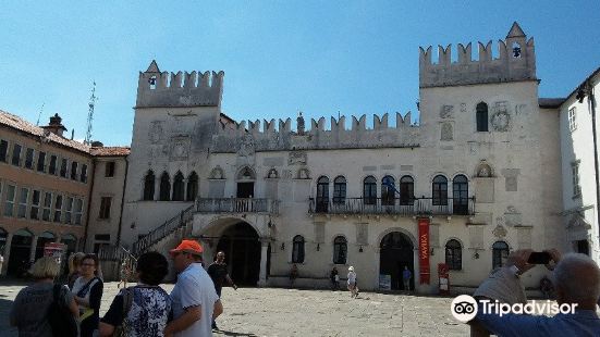 Tourist Information Centre Koper