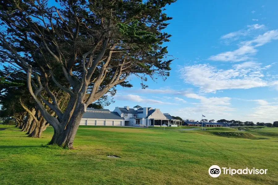 13th Beach Golf Links