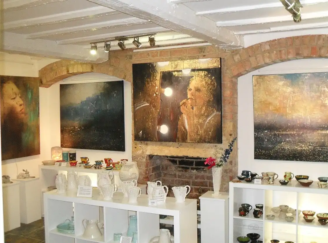 Hotels near The Moreton Gallery