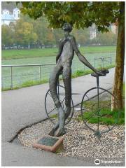 Radfahrer Lootte Ranft Statue