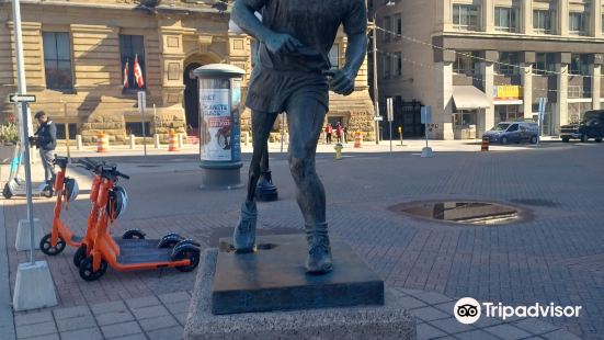 Terry Fox Statue