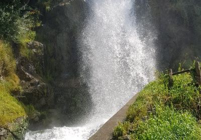 Cascata d'Arlaz