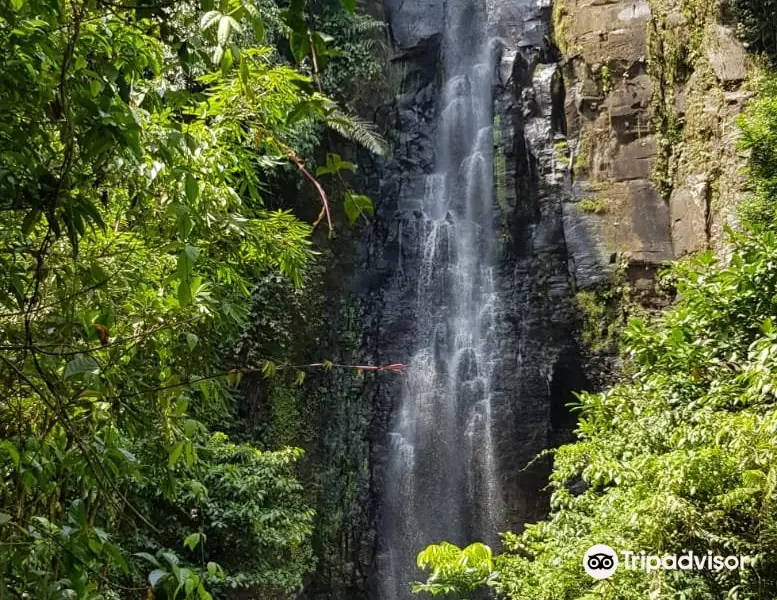 Tunan Waterfall