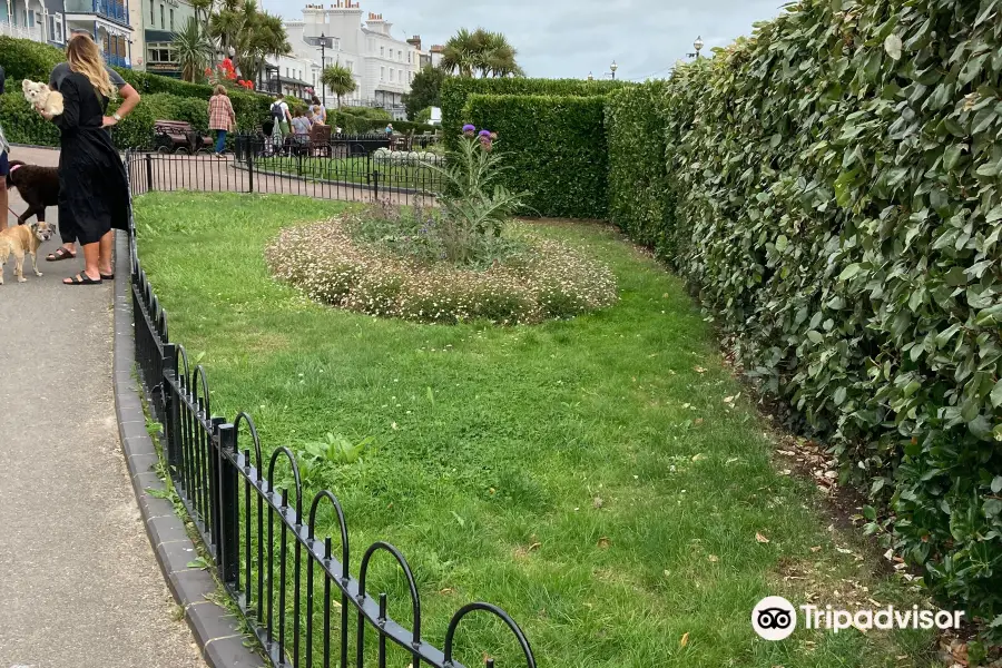 Victoria Gardens & Promenade