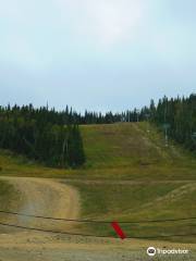 Le Massif de Charlevoix (Accès principal - Sommet)