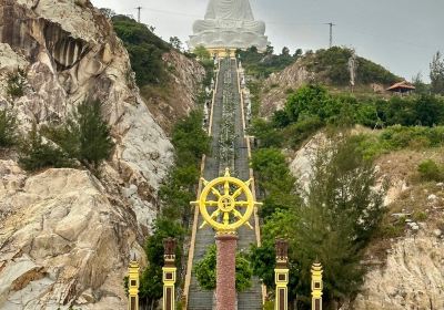 Linh Phong - Ong Nui Temple