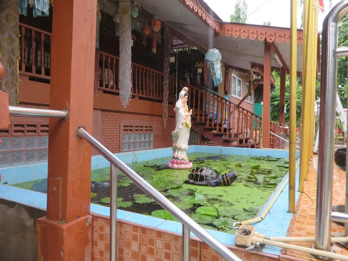 Hotels near Wat Sa Bo Kaeo
