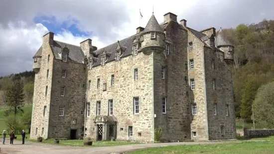 Castle Menzies