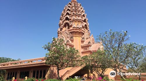 Wat Pa Khao Noi