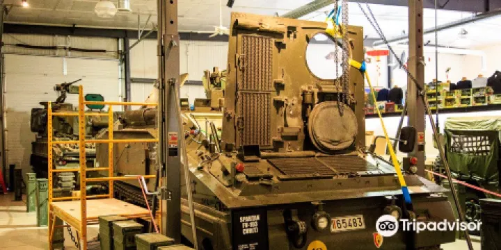 Armed Forces Display & Gifts