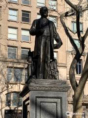 President Chester A Arthur Memorial Tomb