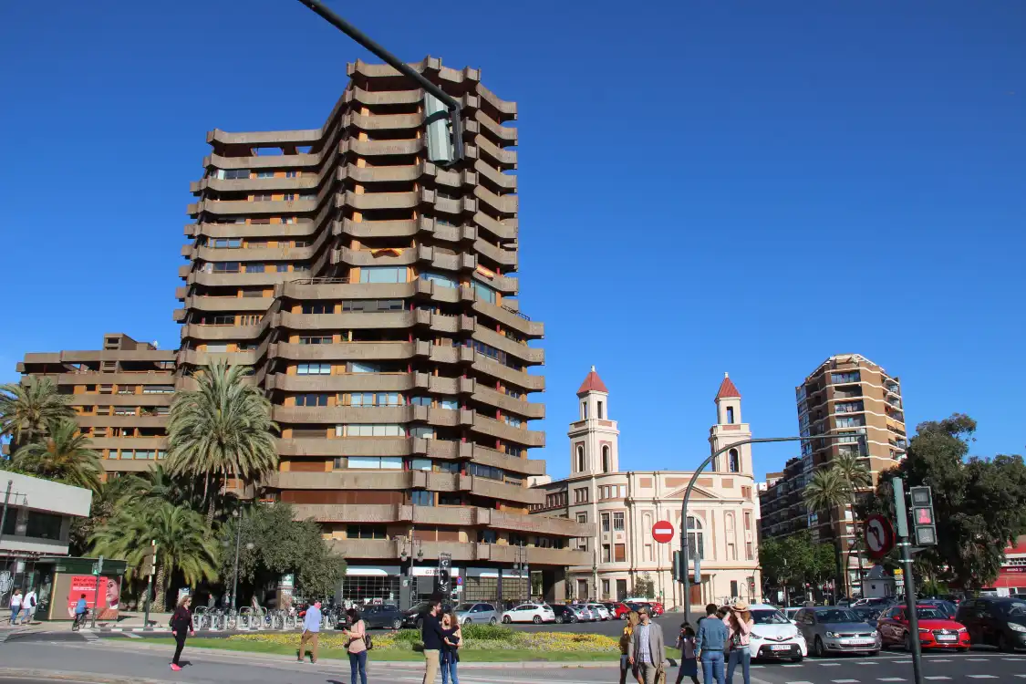 Hotels near Font de les 4 Estacions/Font de l'Aficio Granota