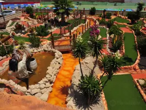 ViVO Mini Golf Treasure Island