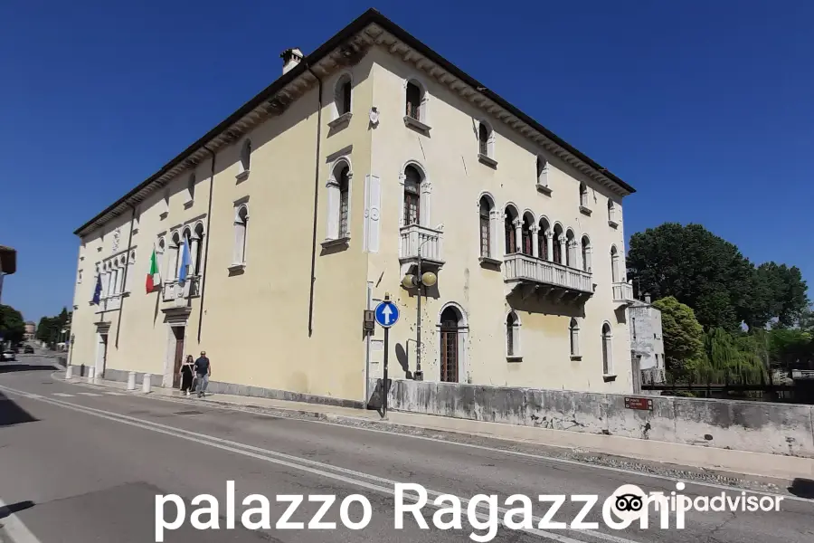 Palazzo Ragazzoni