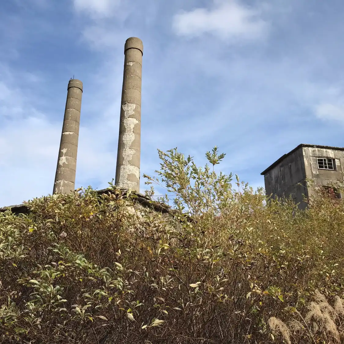 Hotels near Matsuo Mine Historical Museum