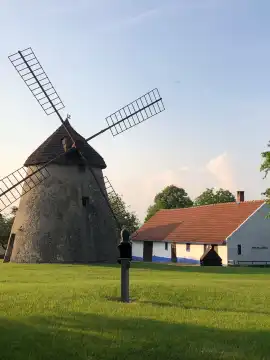 Větrný mlýn Kuželov