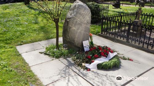 Olof Palme Memorial Plaque