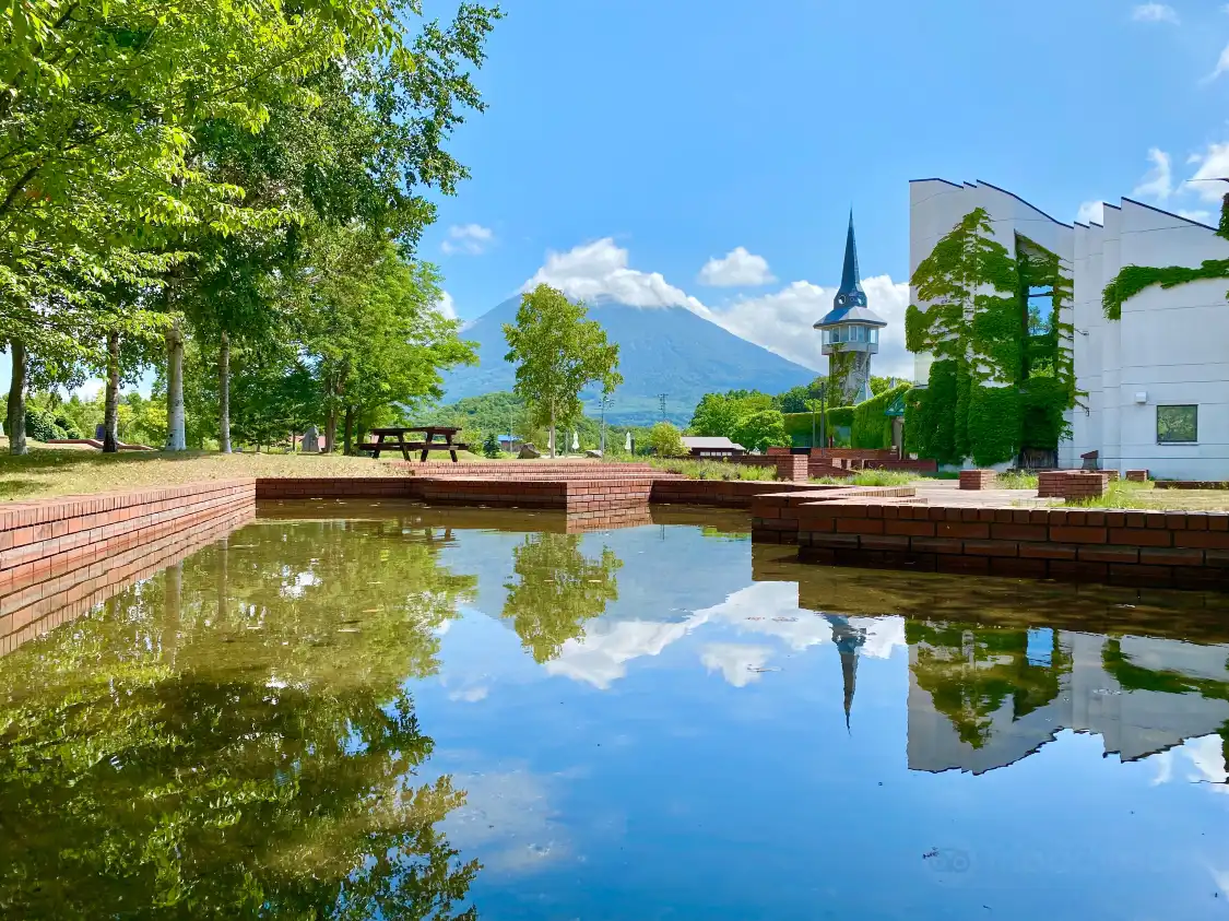 Hotels near Arishima Memorial Park