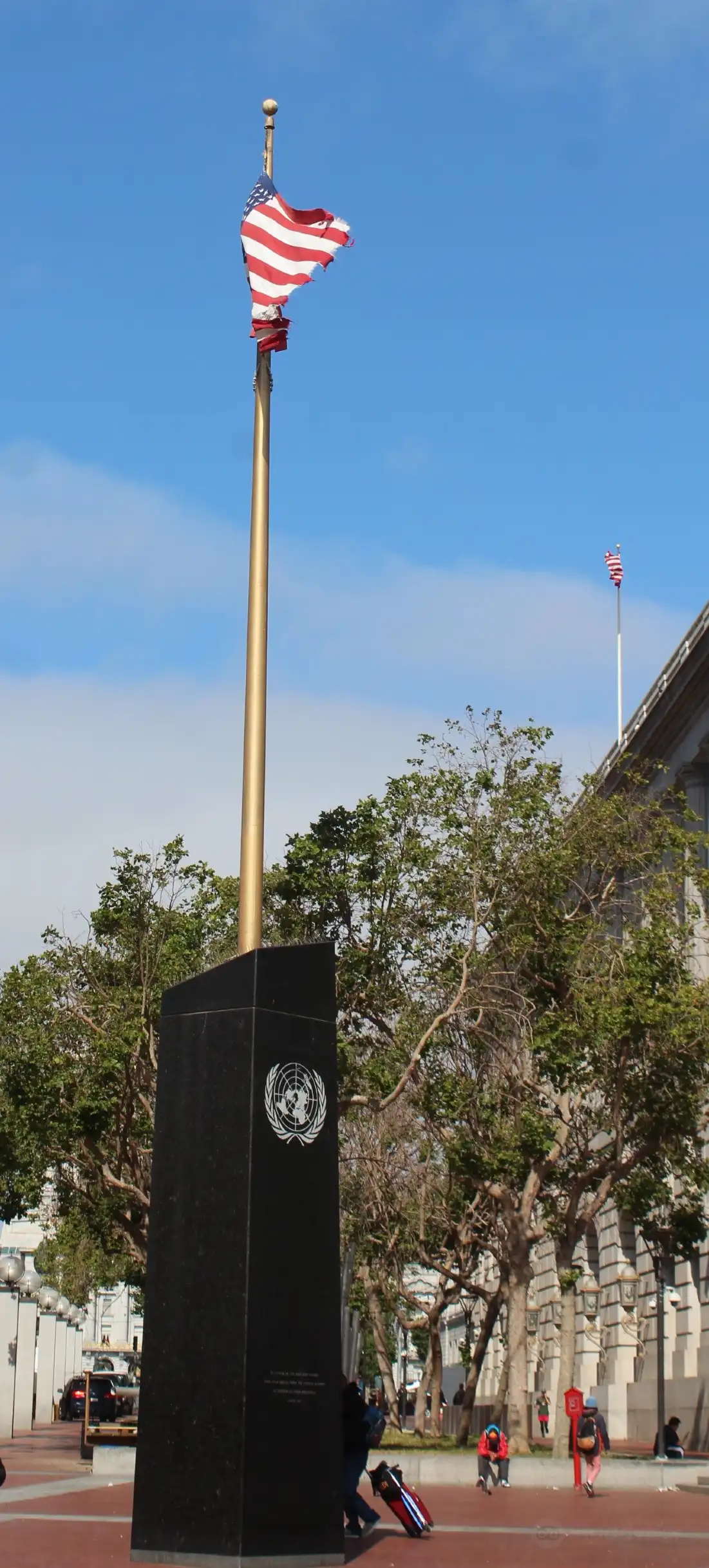 Hotels near United Nations Plaza