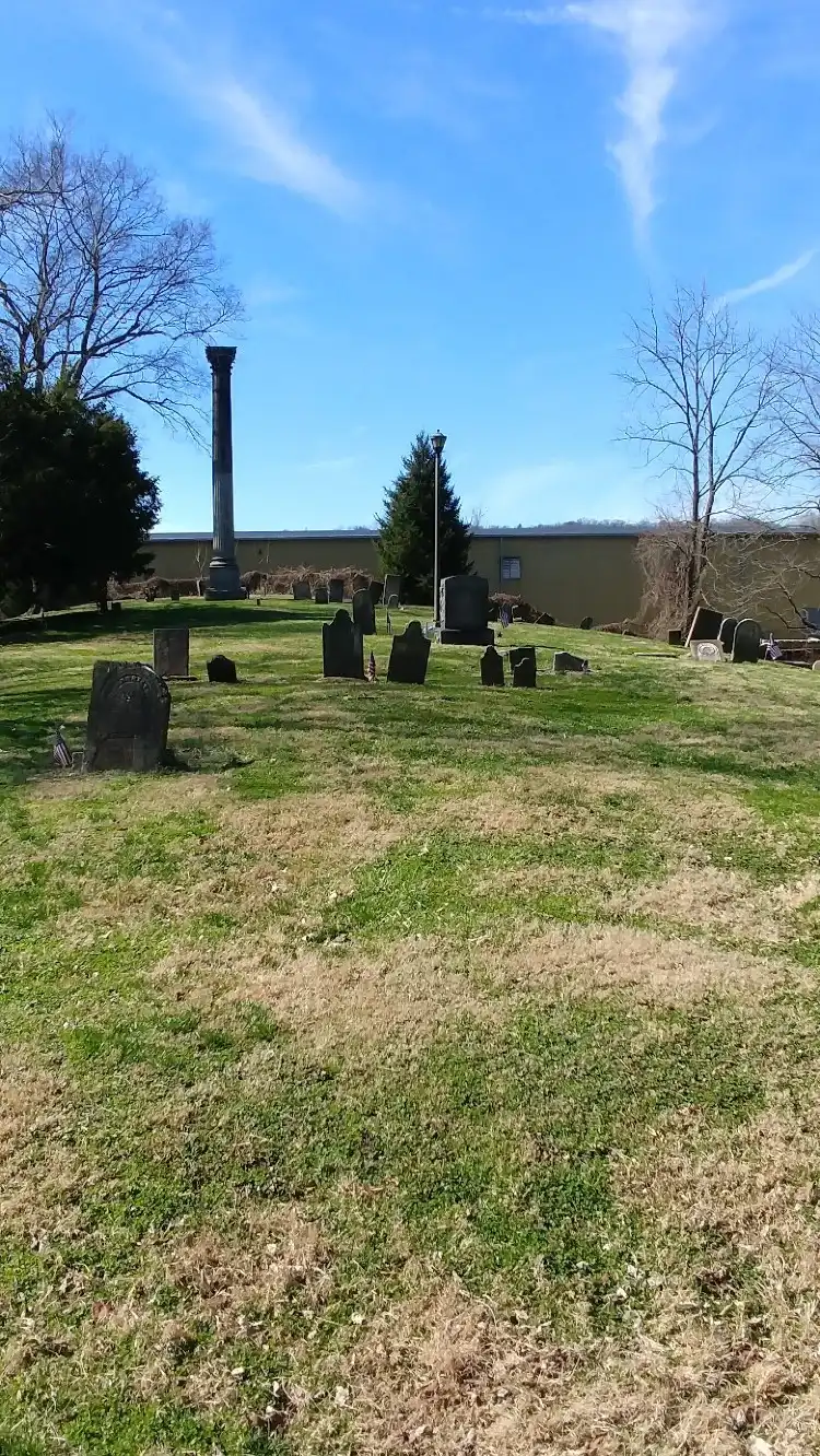 Hotels near Pioneer Memorial Cemetery