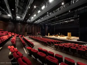 Espace Theatre Muni-Spec Mont-Laurier