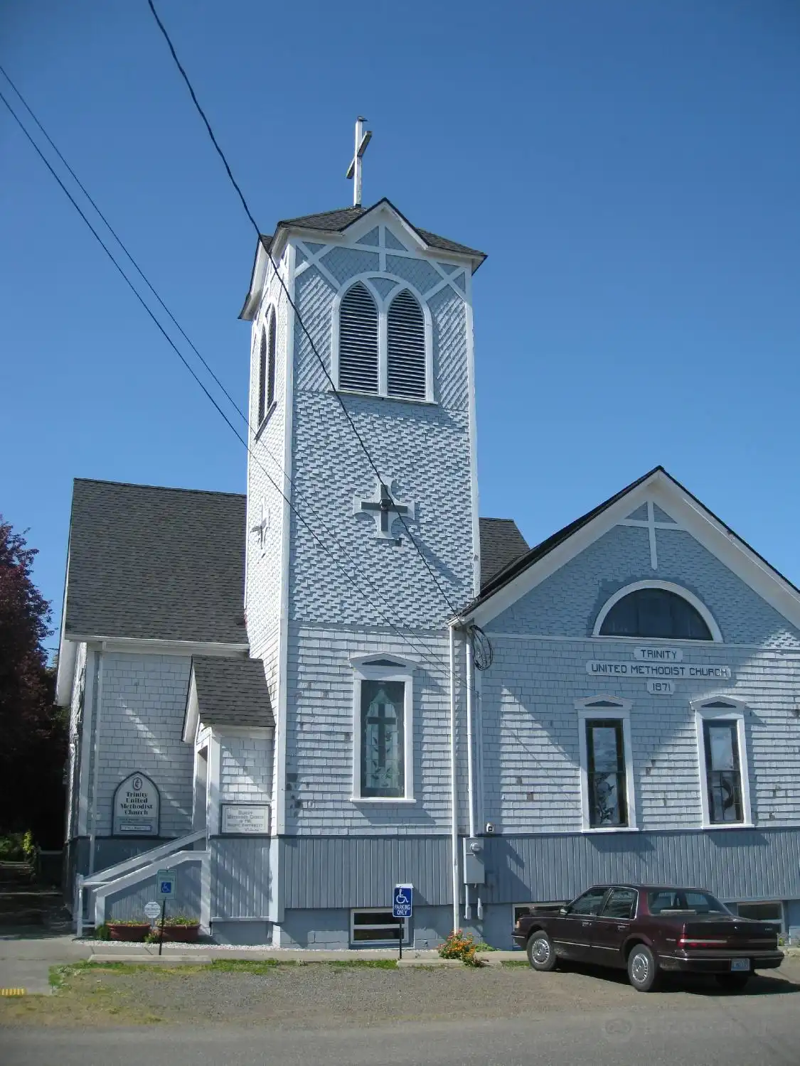 Hotels near Trinity United Methodist Church