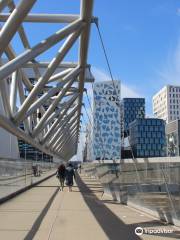 Akrobaten Pedestrian Bridge